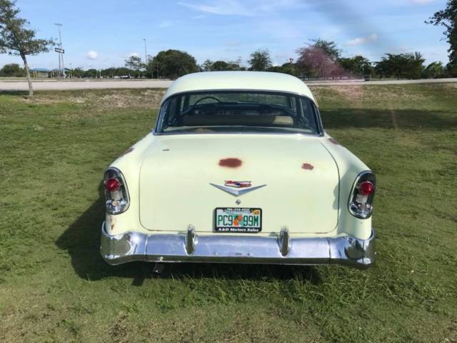1956 Chevrolet Bel Air/150/210 Sedan