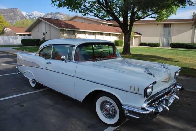 1957 White Chevrolet Bel Air/150/210 Sedan