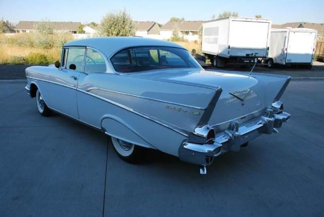 1957 White Chevrolet Bel Air/150/210 Sedan