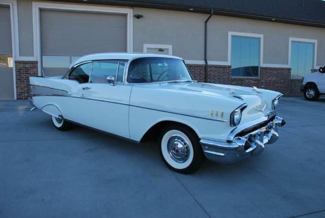 1957 White Chevrolet Bel Air/150/210 Sedan