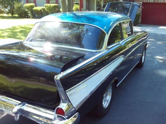 1957 Green Chevrolet Bel Air/150/210 Coupe