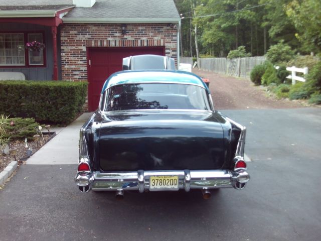 1957 Green Chevrolet Bel Air/150/210 Coupe