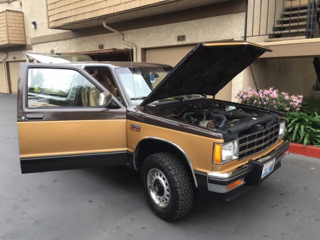 1984 Brown and Tan Chevrolet Blazer Two door