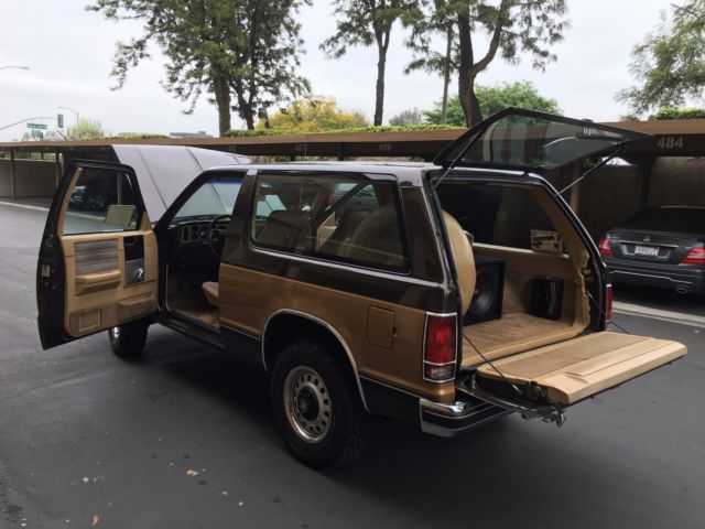 1984 Brown and Tan Chevrolet Blazer Two door