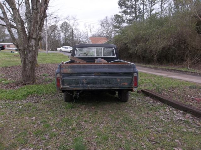 1972 Chevrolet C-10 Standard Cab Pickup