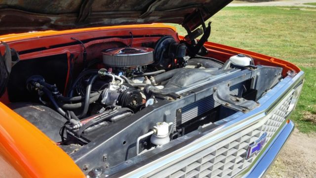 1972 Flame Red Chevrolet C-10