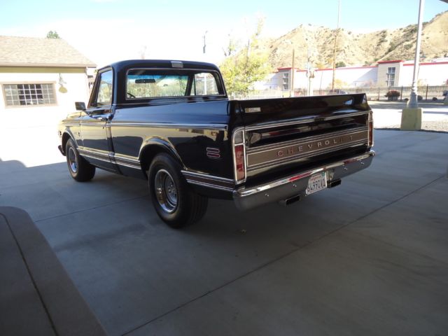 1972 Black Chevrolet C-10
