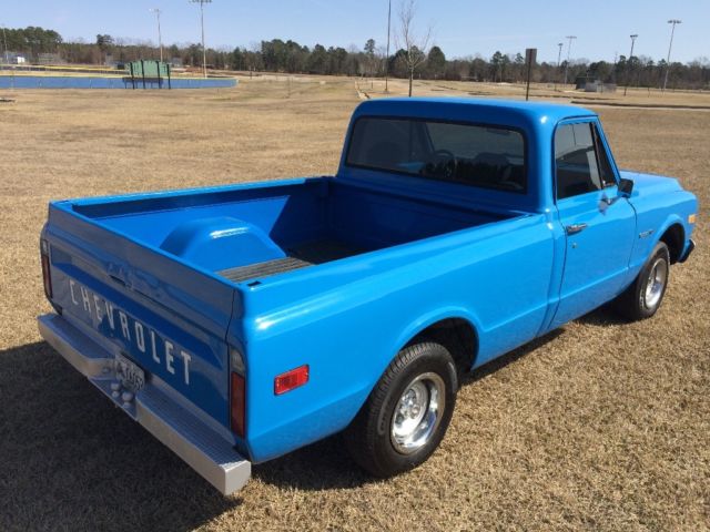 1971 Blue Chevrolet C-10 Standard Cab Pickup