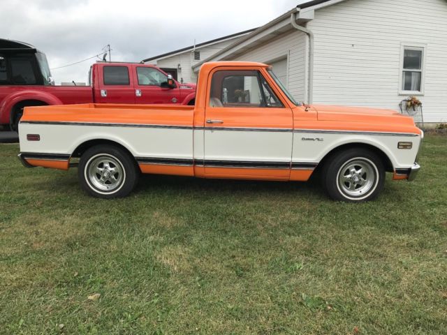 1971 Orange and white Chevrolet C-10 Pickup