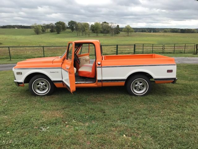 1971 Orange and white Chevrolet C-10 Pickup