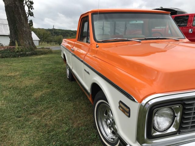 1971 Orange and white Chevrolet C-10 Pickup