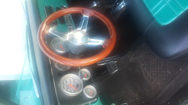 1969 sea foam green Chevrolet C-10 Standard Cab Pickup