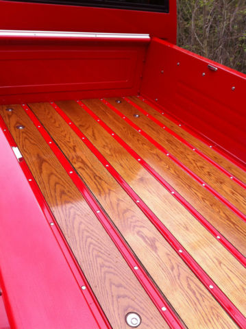 19850000 Red Chevrolet C-10 stepside