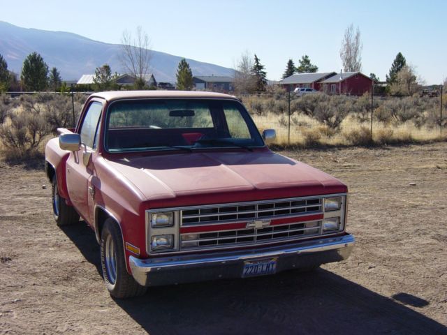 1986 Red Chevrolet C-10
