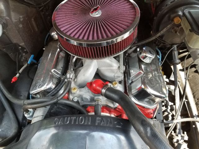 1986 Red Black Chevrolet C-10 Standard Cab Pickup