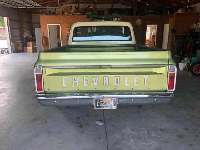 1971 Green Chevrolet C-10 Standard Cab Pickup