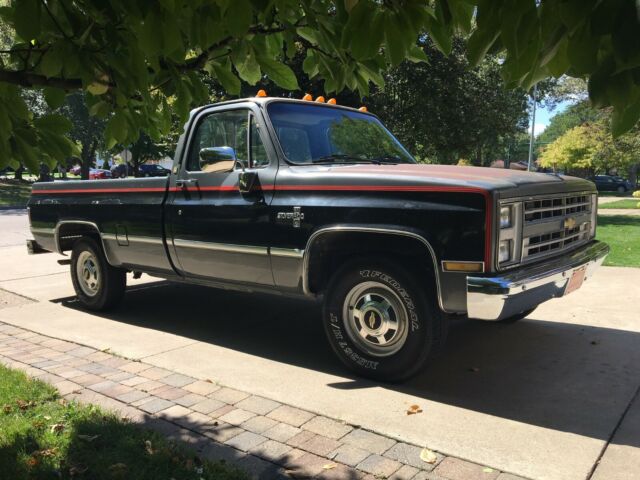 1986 Black Chevrolet C20 Pickup