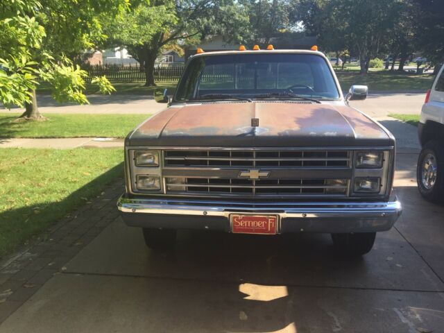 1986 Black Chevrolet C20 Pickup
