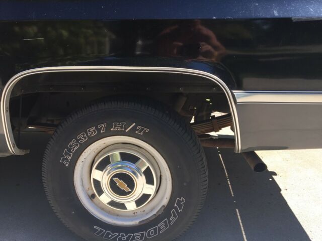 1986 Black Chevrolet C20 Pickup
