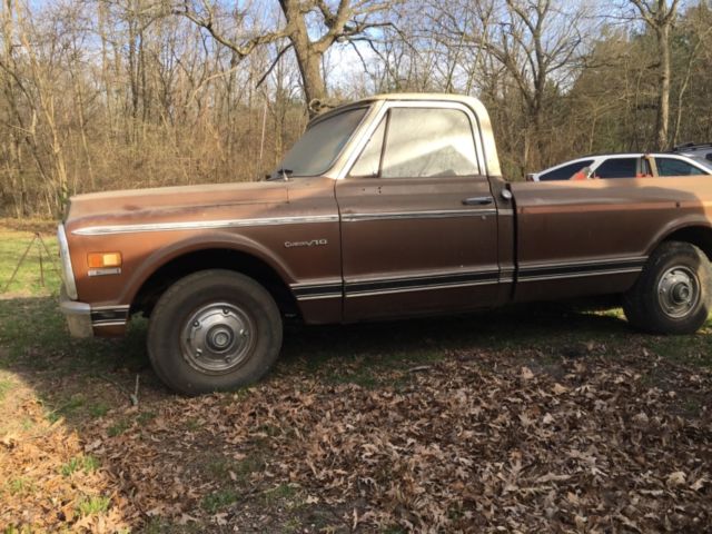 1972 Brown Chevrolet C-10 Standard Cab Pickup