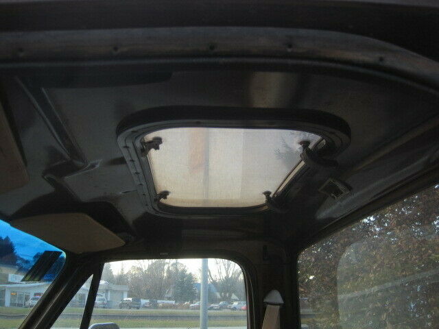 1977 Brown Chevrolet C-10 Pickup