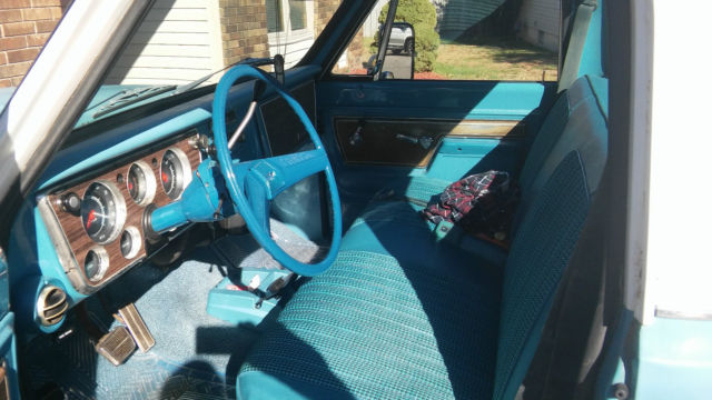 1972 Blue Chevrolet C-10