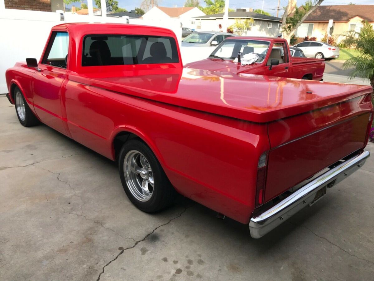 1970 Red Chevrolet C-10