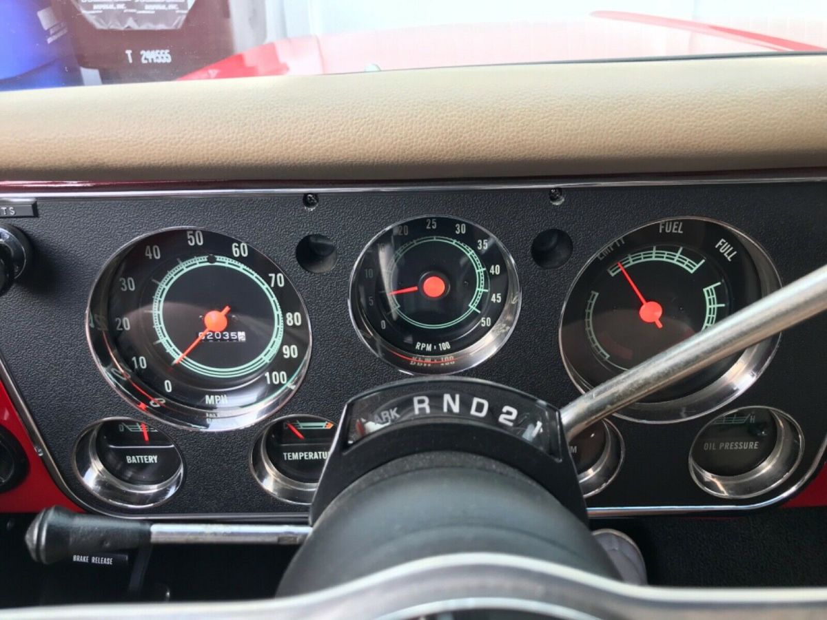 1970 Red Chevrolet C-10