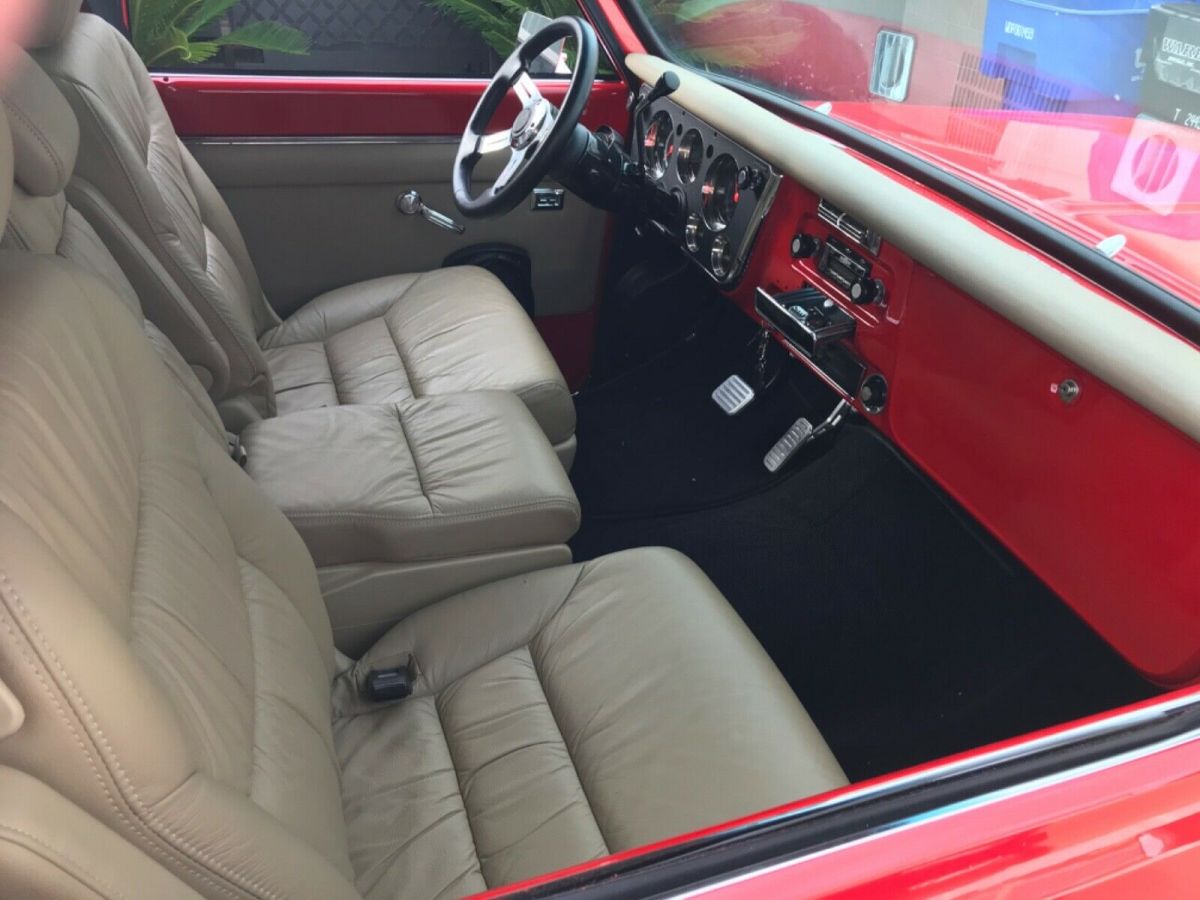 1970 Red Chevrolet C-10