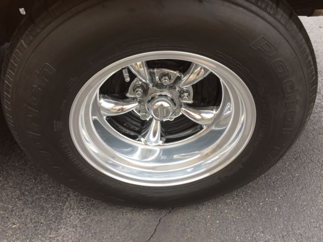 1982 Yellow Chevrolet C-10 Cab & Chassis