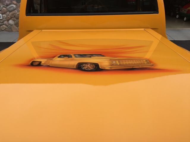 1982 Yellow Chevrolet C-10 Cab & Chassis