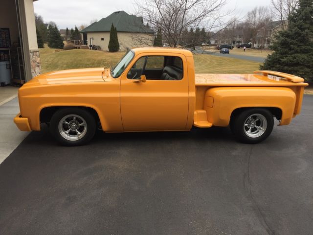 1982 Yellow Chevrolet C-10 Cab & Chassis