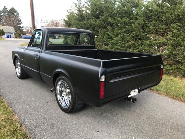 1972 Black Chevrolet C-10