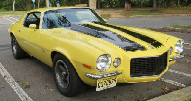 1970 daytona yellow Chevrolet Camaro Coupe