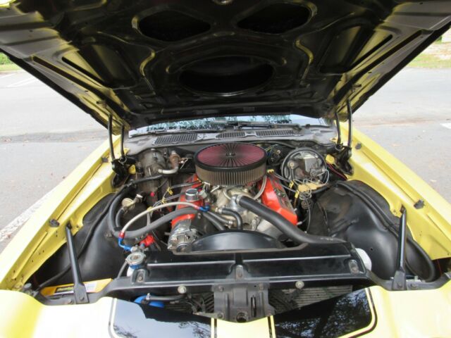 1970 daytona yellow Chevrolet Camaro Coupe