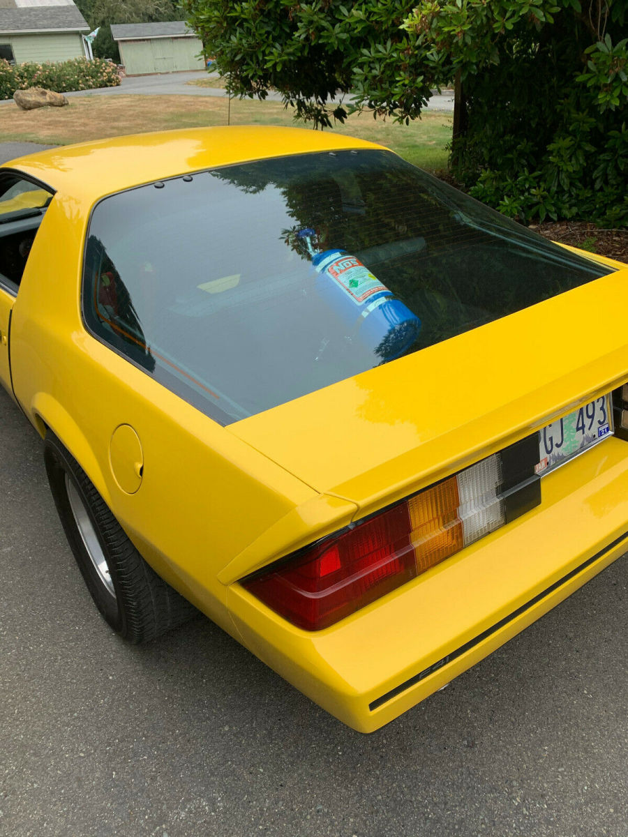 1984 Yellow Chevrolet Camaro Coupe