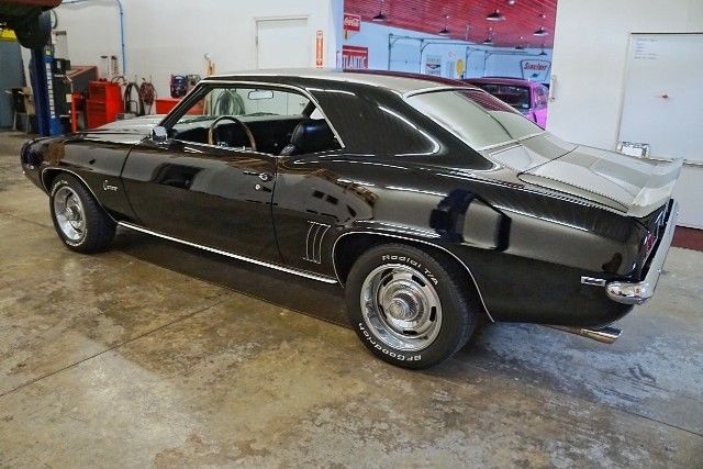 1969 Black Chevrolet Camaro --