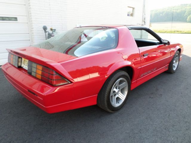 1989 Red Chevrolet Camaro