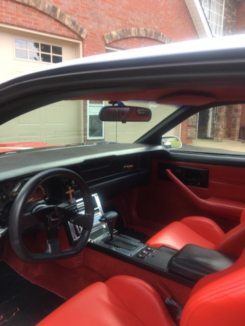 1992 White Chevrolet Camaro Coupe