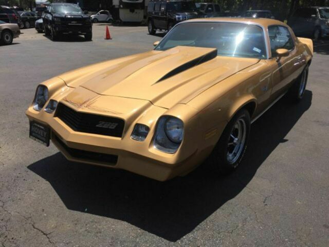 1980 Gold Chevrolet Camaro Coupe