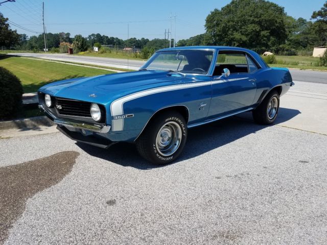1969 Blue Chevrolet Camaro Coupe