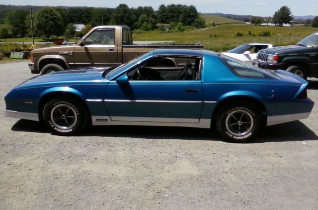 1985 Blue Chevrolet Camaro Coupe