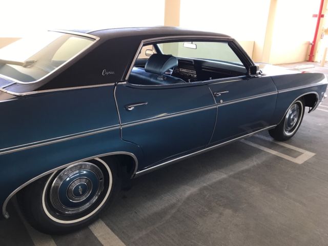 1970 Blue Chevrolet Capriceold Sedan