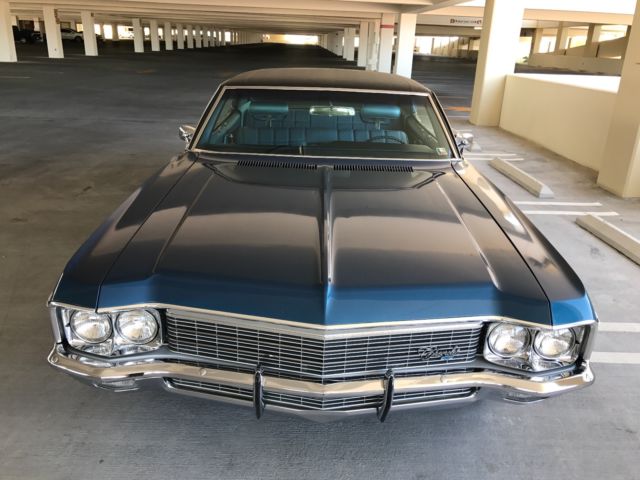 1970 Blue Chevrolet Capriceold Sedan