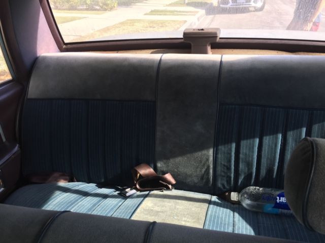 1987 Blue Chevrolet Capriceold Sedan