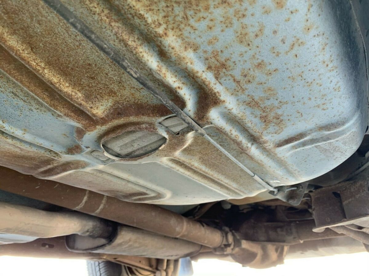 1986 White Chevrolet Caprice Sedan