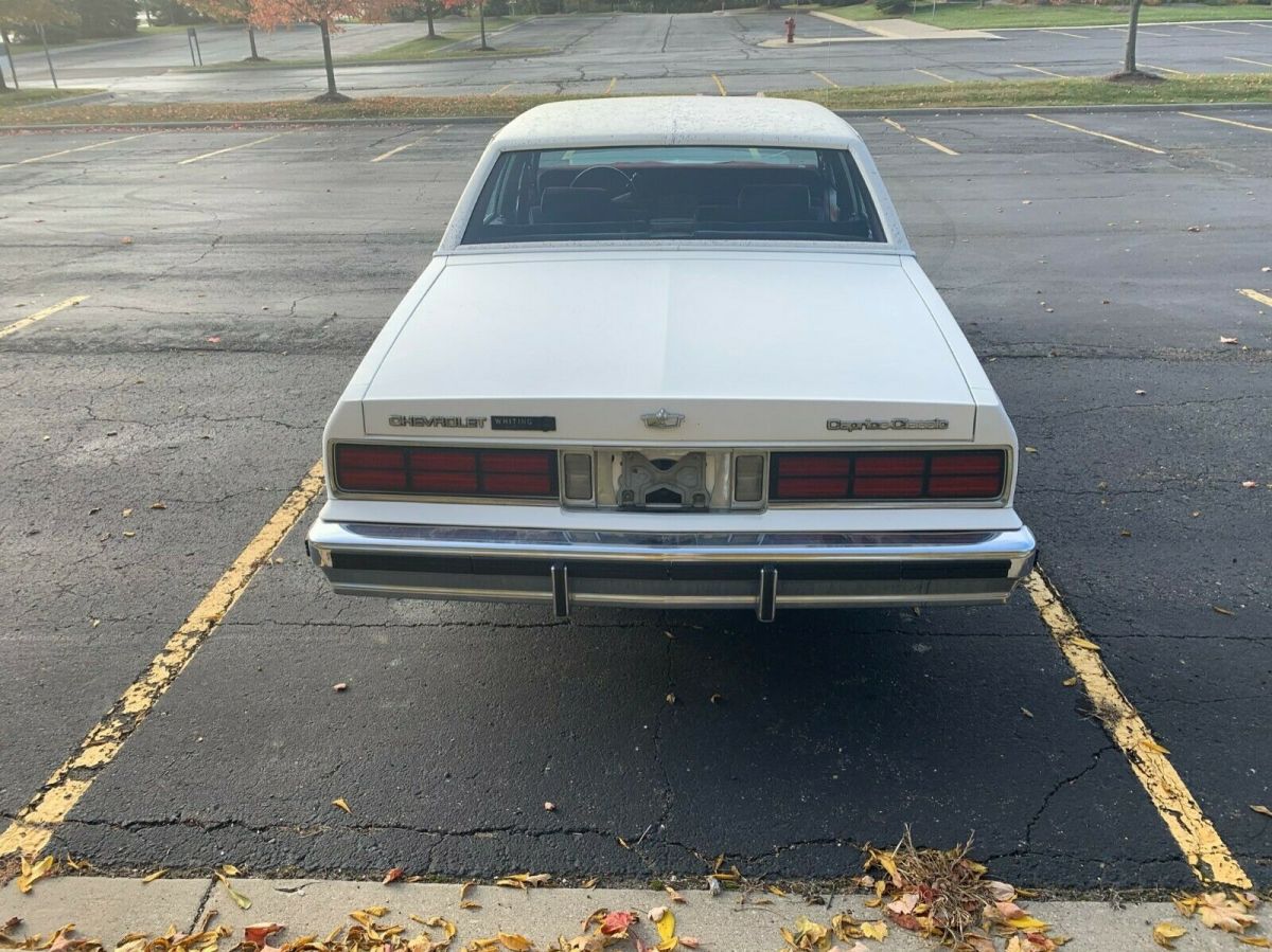 1986 White Chevrolet Caprice Sedan