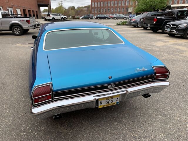 1969 Blue Chevrolet Chevelle Coupe