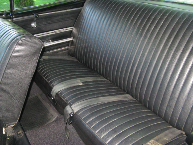 1966 White Chevrolet Chevelle Coupe