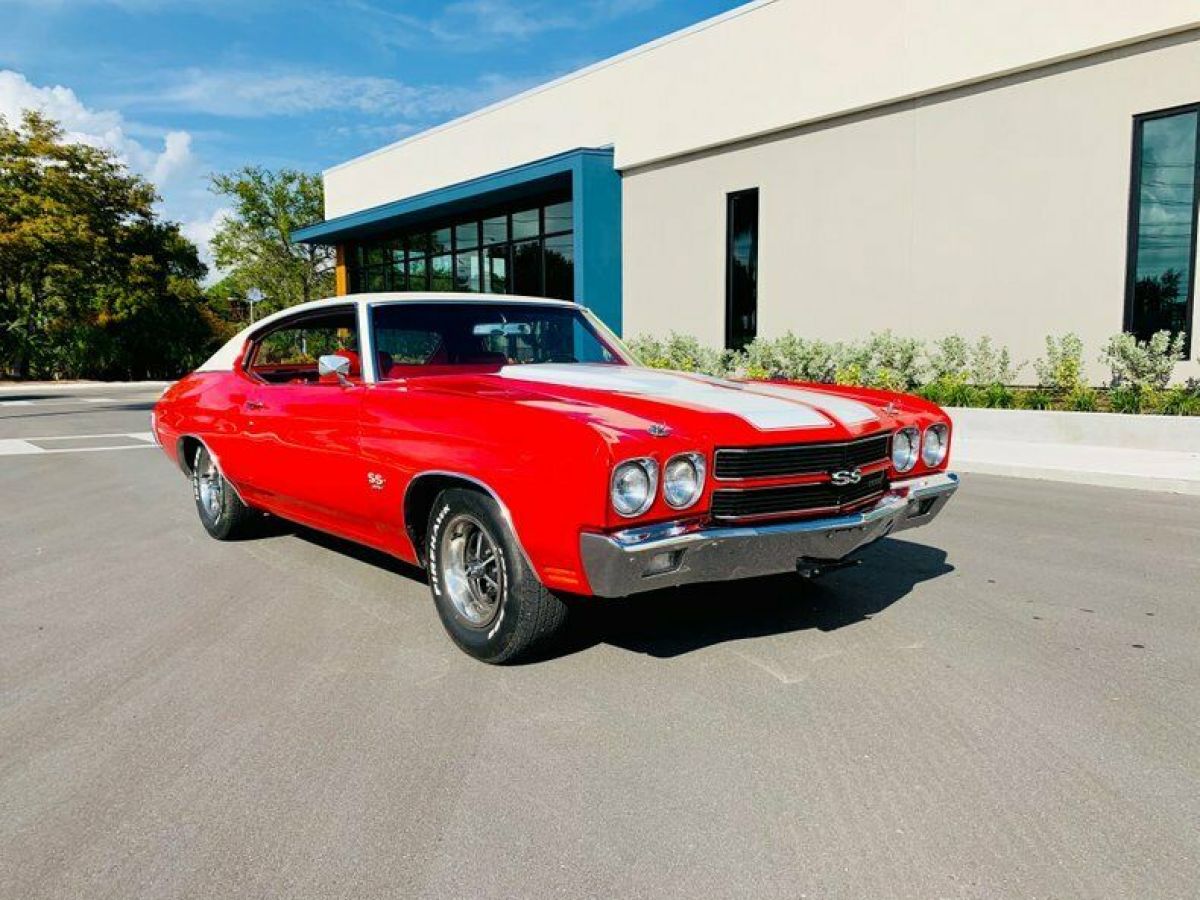 1970 Red Chevrolet Chevelle --